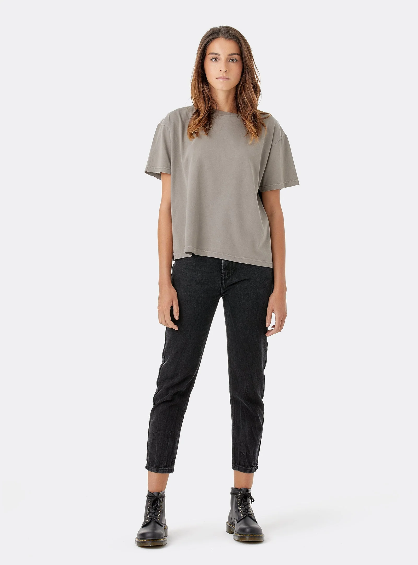 Look T-shirt Cinzento - Image 3