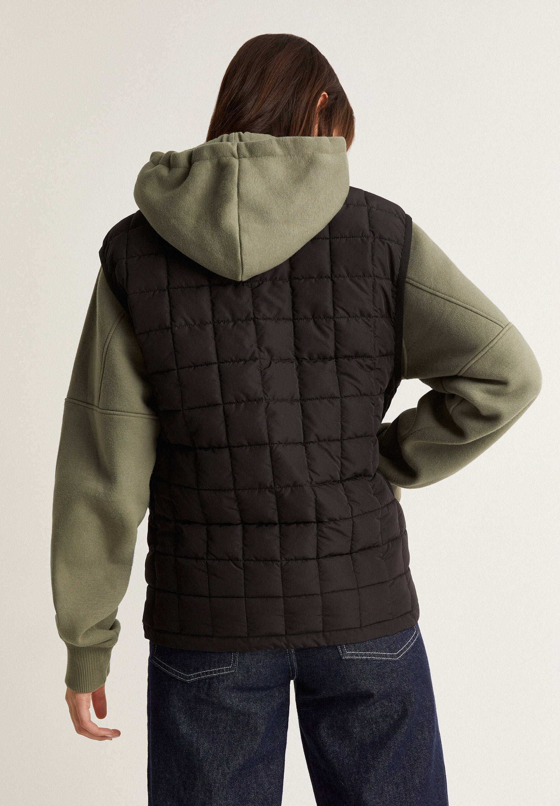Tidal Puffer Vest Bolso - Image 6